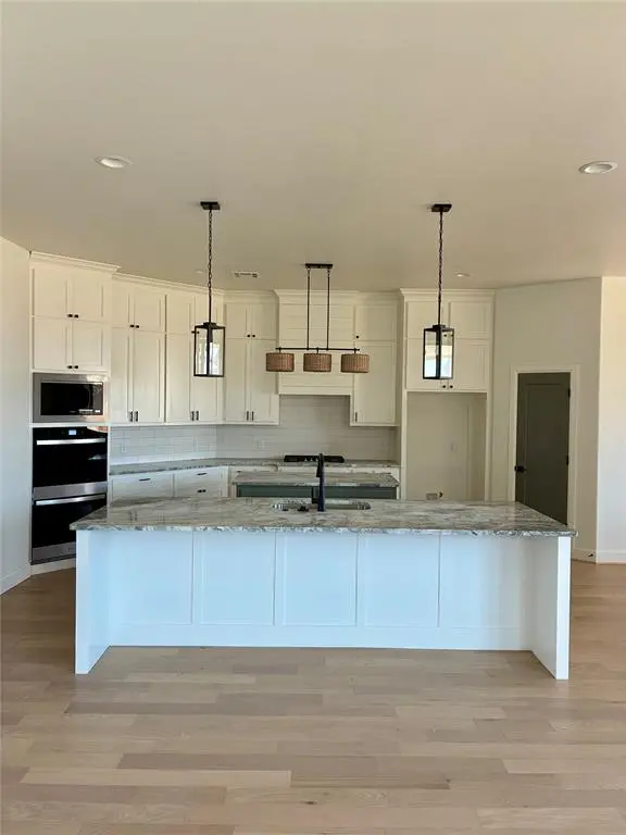 9313 SW 35th ST, Oklahoma City, OK 73179