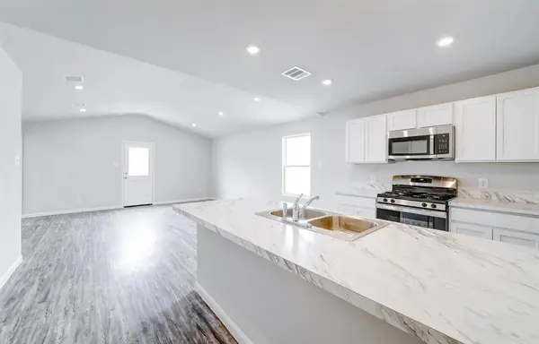 2316 28th TER, Chickasha, OK 73018