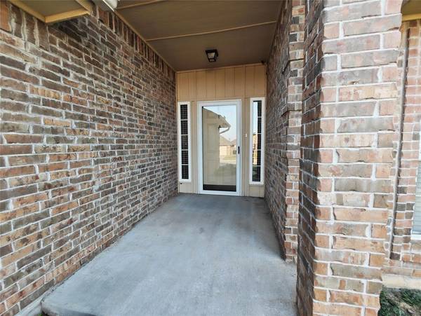 4213 Kensington DR, Oklahoma City, OK 73160