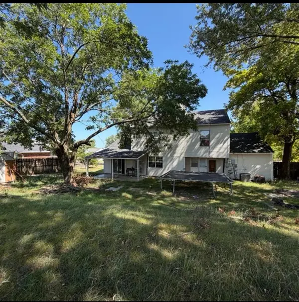 904 Fireside Estate RD, Mcalester, OK 74501
