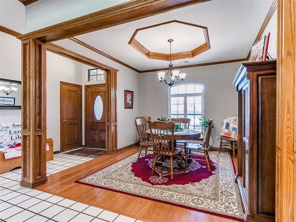 15600 Allegheny DR, Edmond, OK 73013