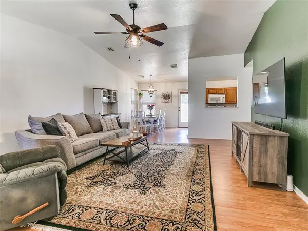 14908 Marbleleaf DR, Edmond, OK 73013