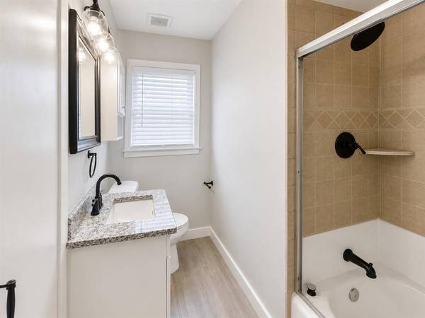5535 S Boston PL, Tulsa, OK 74105