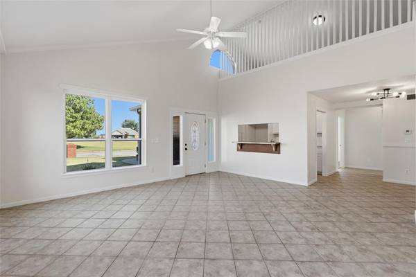 2302 Oakridge DR, Purcell, OK 73080