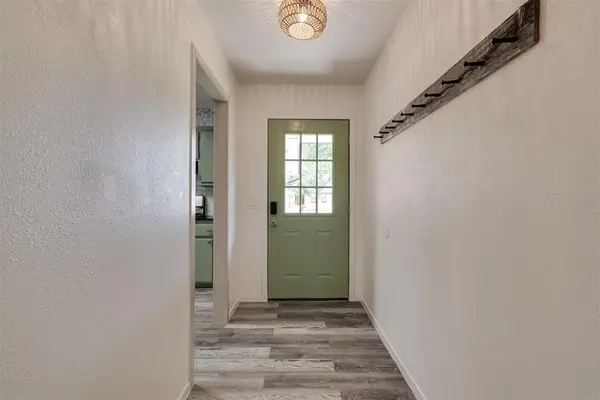 8725 Dena LN, Oklahoma City, OK 73132
