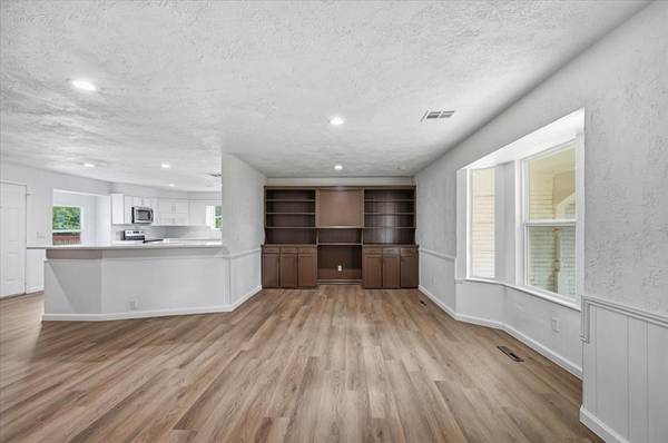 6701 N Woodward AVE, Oklahoma City, OK 73116