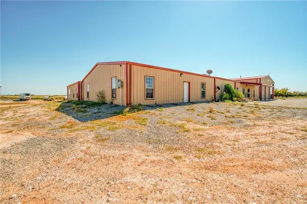 12020 OK-30 HWY, Erick, OK 73645