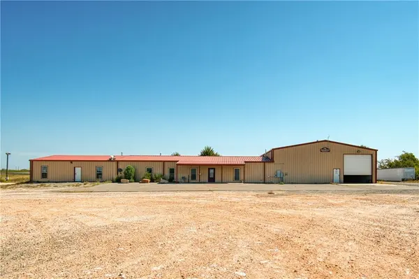 12020 OK-30 HWY, Erick, OK 73645