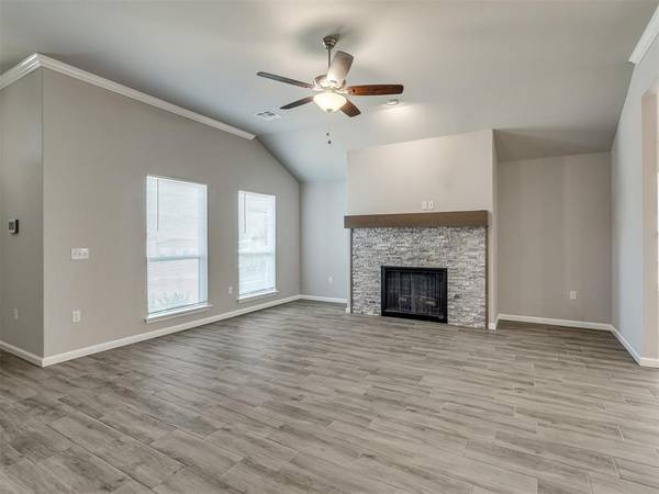 2217 Arcady AVE, Norman, OK 73026