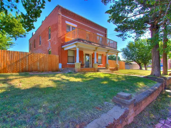 316 W Vilas AVE, Guthrie, OK 73044
