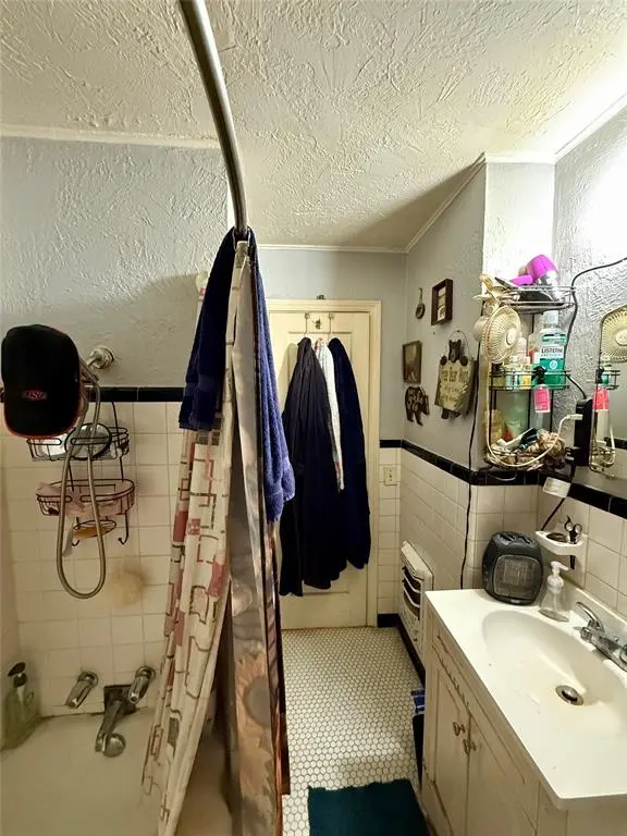 4219 NW 14th ST, Oklahoma City, OK 73107