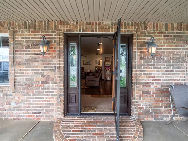 16003 Gaddy RD, Shawnee, OK 74801