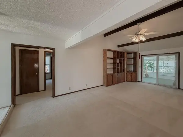 705 N Stanley ST, Hinton, OK 73047