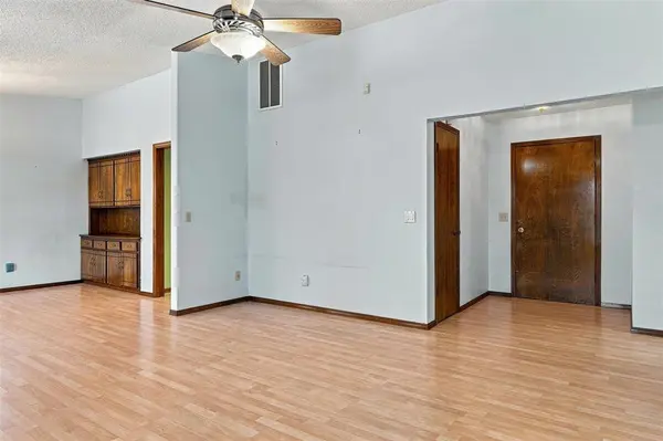 11804 O Casey ST, Yukon, OK 73099