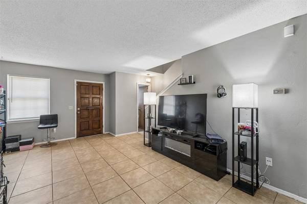 11429 N May AVE, Oklahoma City, OK 73120