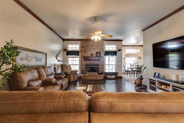 320 Nathan DR, Norman, OK 73069