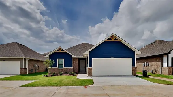 6916 Labelle DR, Warr Acres, OK 73132