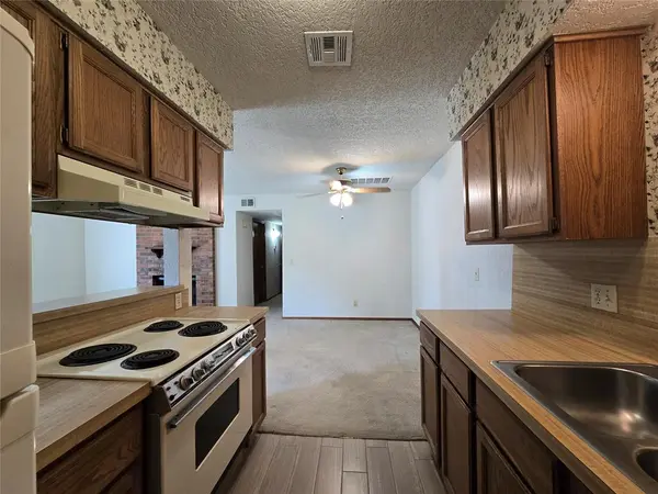 3200 W BRITTON RD #283, Oklahoma City, OK 73120