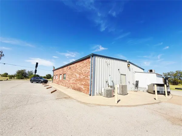 318 Edmond RD, Piedmont, OK 73078