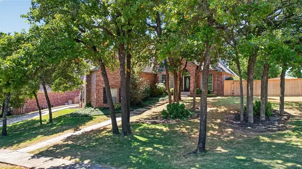 2280 Bay Hill PL, Edmond, OK 73034