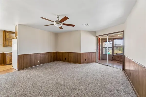 124 Ruskin PL, Chickasha, OK 73018