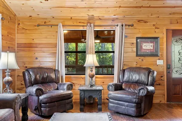 136 Mt. Herman RD, Broken Bow, OK 74728