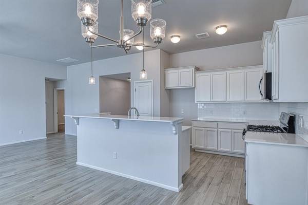 3420 Mount Nebo DR, Yukon, OK 73099