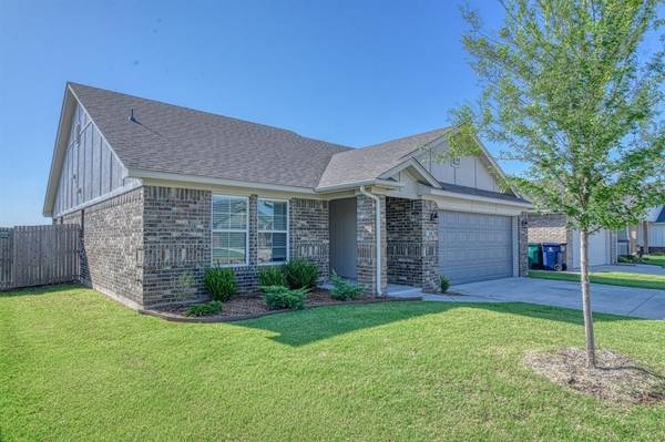 3420 Mount Nebo DR, Yukon, OK 73099