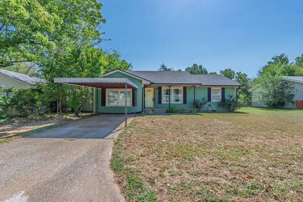 1711 N Rickey RD, Shawnee, OK 74804