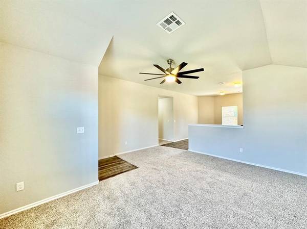933 Klare LN, Oklahoma City, OK 73130