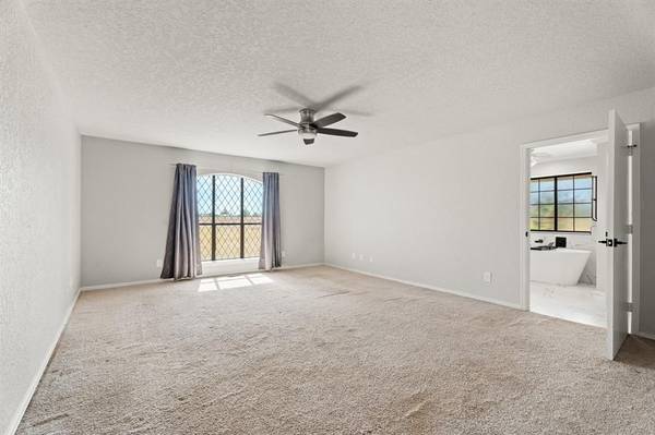 1811 Cedar TRL, Cashion, OK 73016