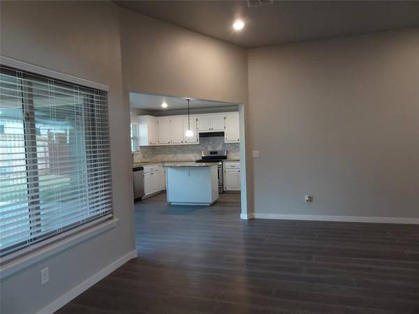 8412 Pinewood DR, Oklahoma City, OK 73135