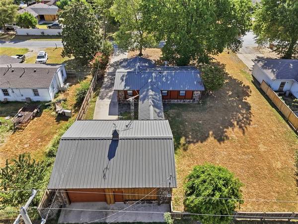 408 SE 3rd ST, Lexington, OK 73051