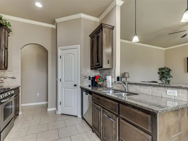 2317 NW 159th TER, Edmond, OK 73013