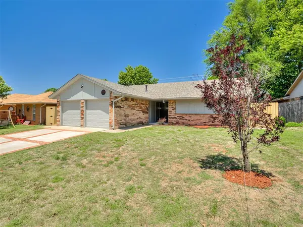 1305 Apollo RD, Edmond, OK 73003