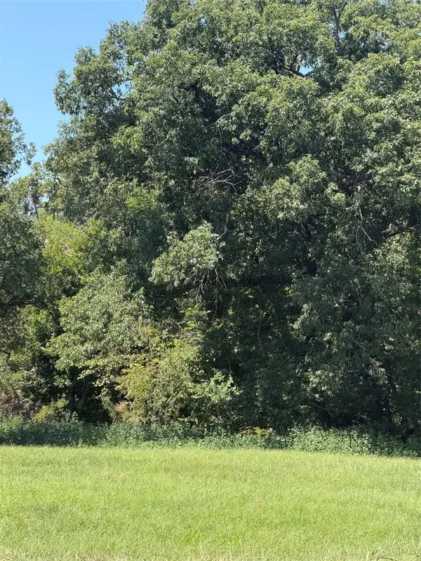 9 Riverstone DR, Broken Bow, OK 74728