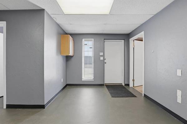 301 NW 59th ST, Oklahoma City, OK 73118