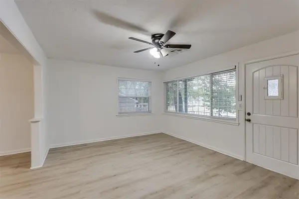 5804 NW 32nd ST, Oklahoma City, OK 73122