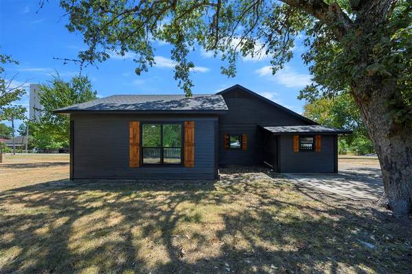 209 Boston, Fort Towson, OK 74735