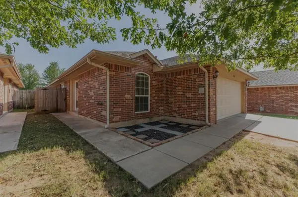 12368 SW 6th ST, Yukon, OK 73099
