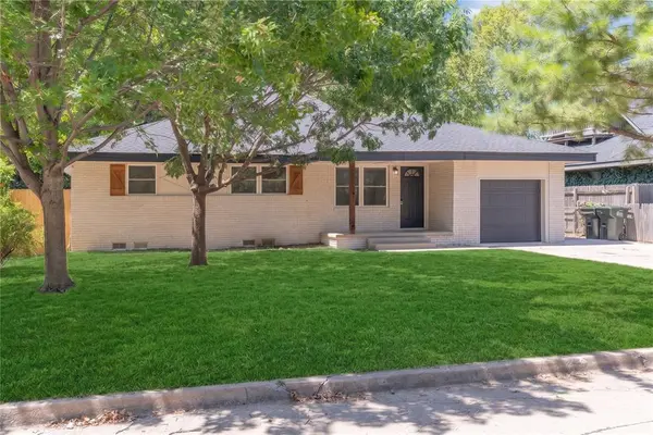 526 Dee Ann DR, Norman, OK 73069