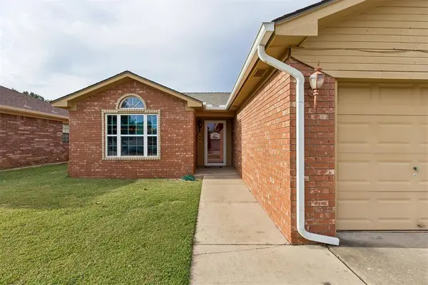 1416 Forest Glenn CIR, Norman, OK 73071