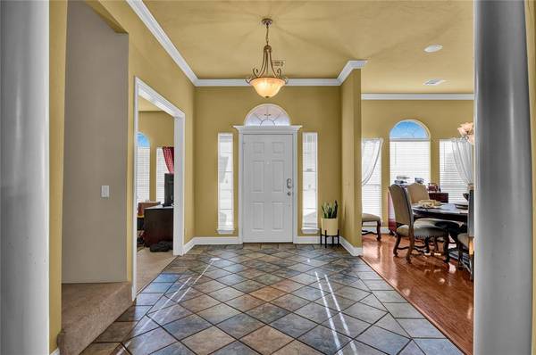 17105 Gladstone LN, Edmond, OK 73012