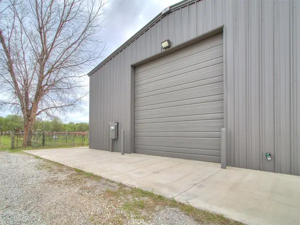 6799 N Gregory RD, Yukon, OK 73099
