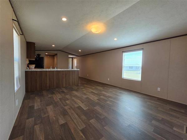8607 N Bryan RD, Shawnee, OK 74804