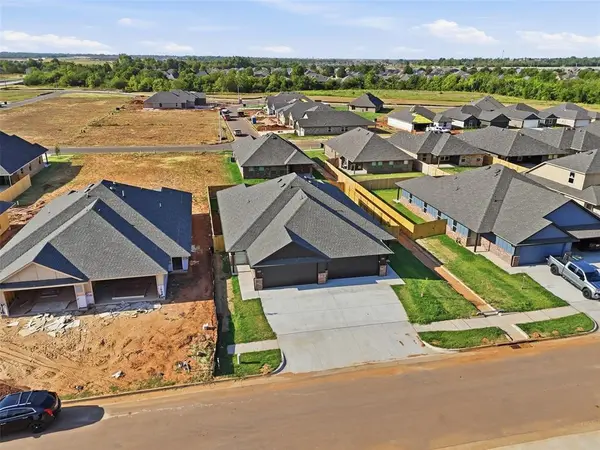 10613 SW 17th TER, Yukon, OK 73099