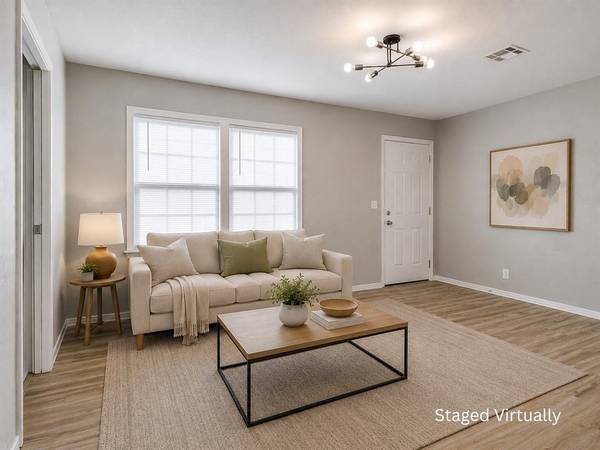 1106 Jet DR, Midwest City, OK 73110