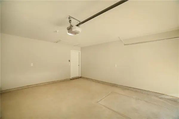 4216 SW MOONLIGHT RD, Mustang, OK 73064