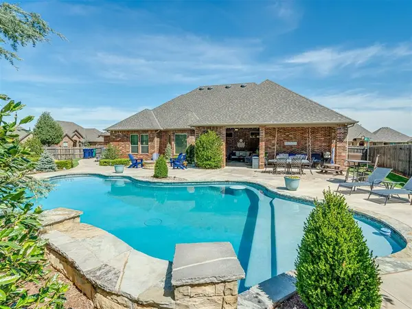 13320 NW 4th ST, Yukon, OK 73099