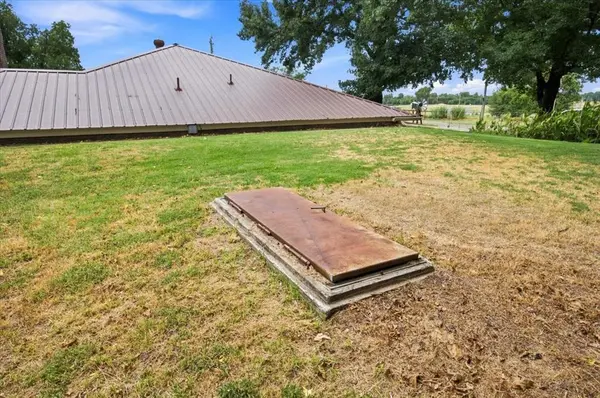 12301 Us Highway 77, Lexington, OK 73051